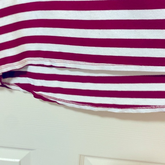 Gibson Women’s Cold Shoulder High Low Top | Size: Large | Color: Red & White - Picture 7 of 8